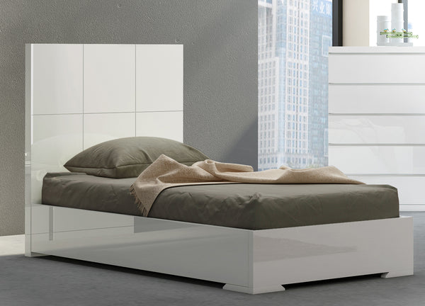 Whiteline Modern Living Anna Twin Bed BT1207