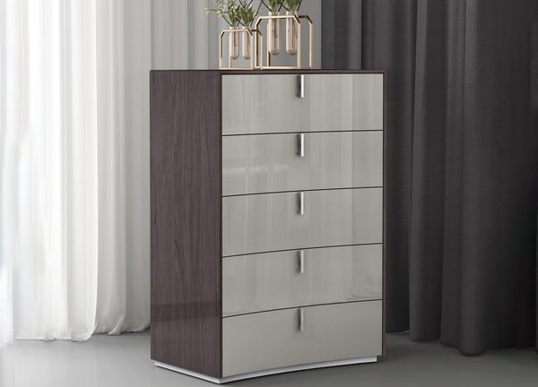 Whiteline Modern Living Berlin Chest of Drawers CD1754